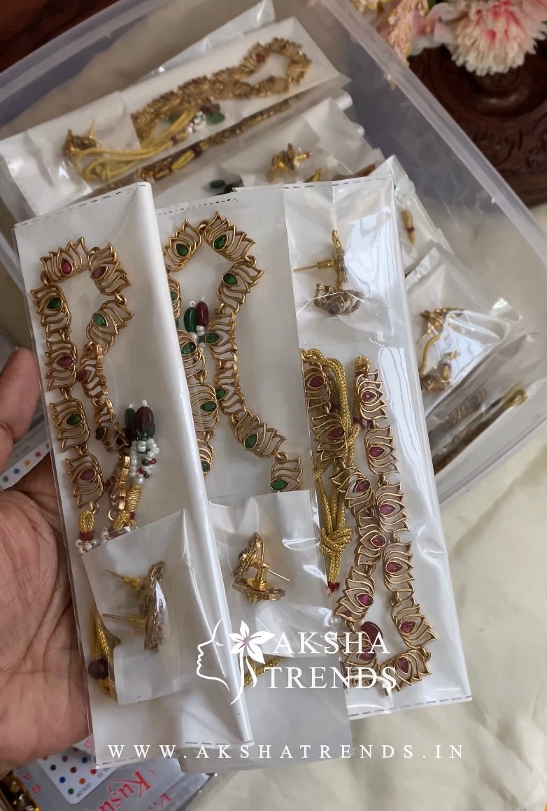 Antique Lotus necklace -Green Aksha Trends