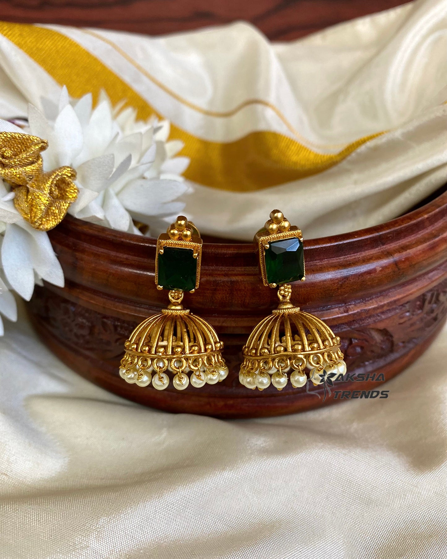 Green stone jhumka Aksha Trends