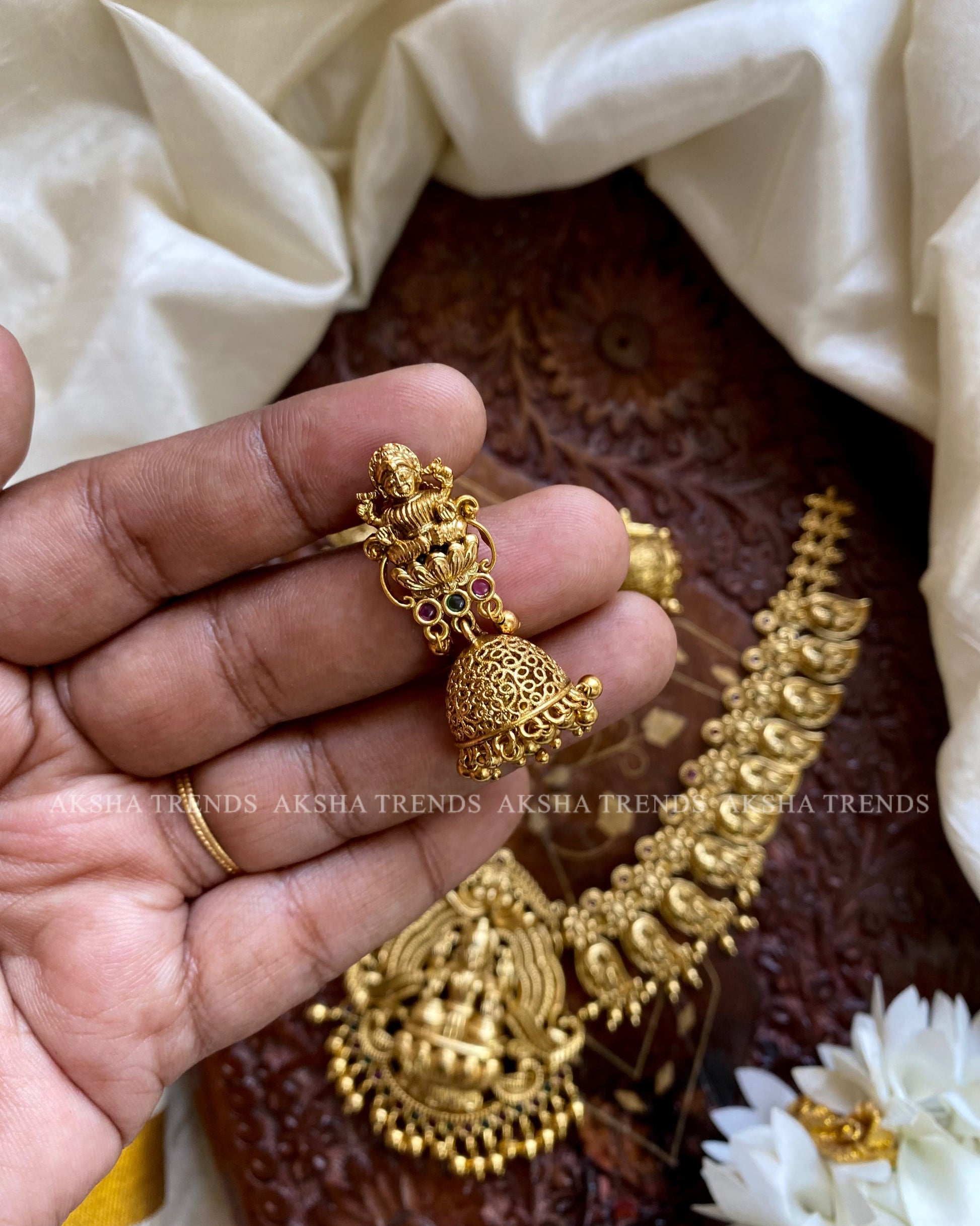 Golden Manga bridal Necklace Aksha Trends