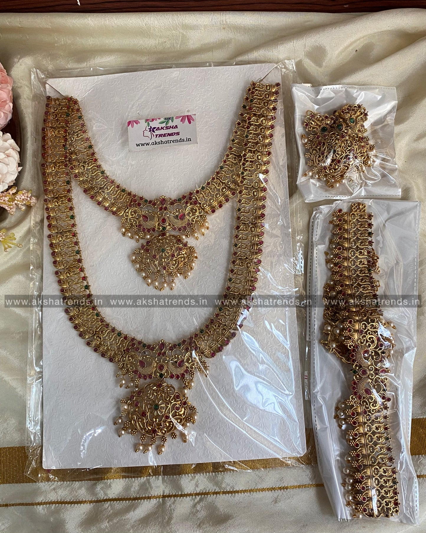 Floral bridal set Aksha Trends