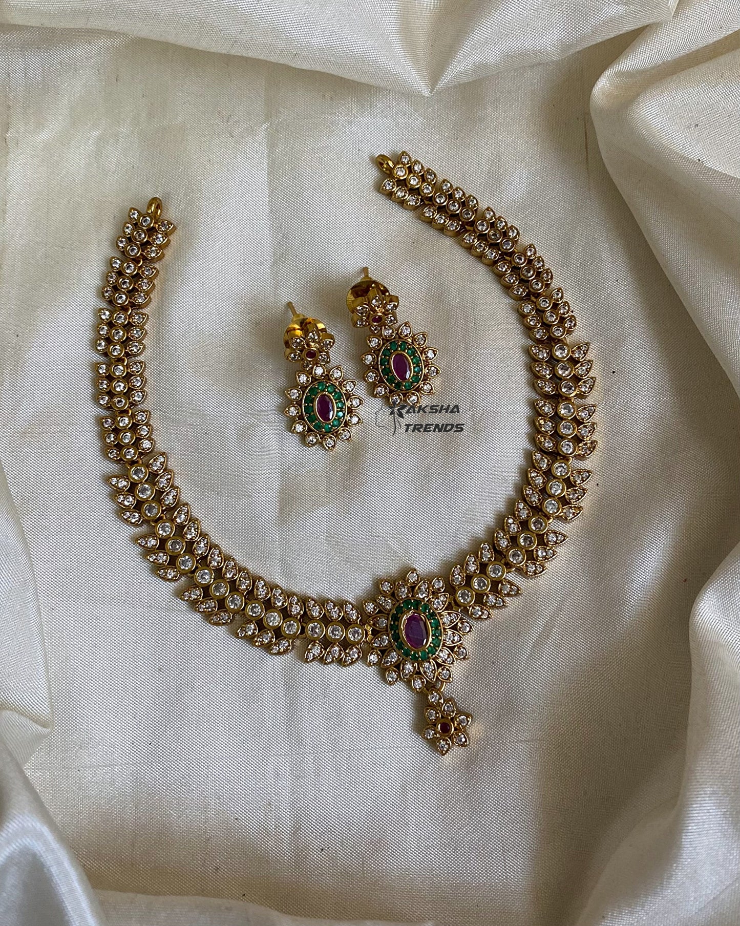 Flora diamond necklace Aksha Trends