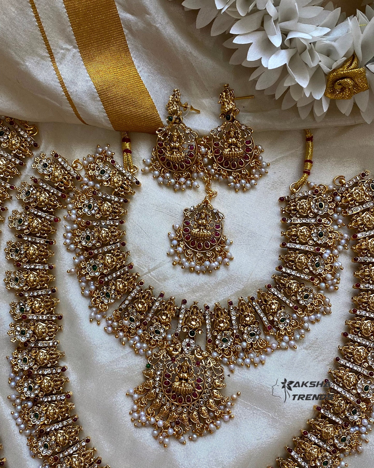 Lakshmi semibridal pearl set Aksha Trends
