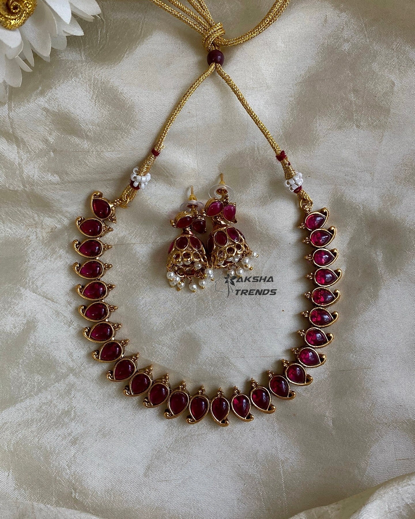 Kemp manga necklace -Ruby Aksha Trends