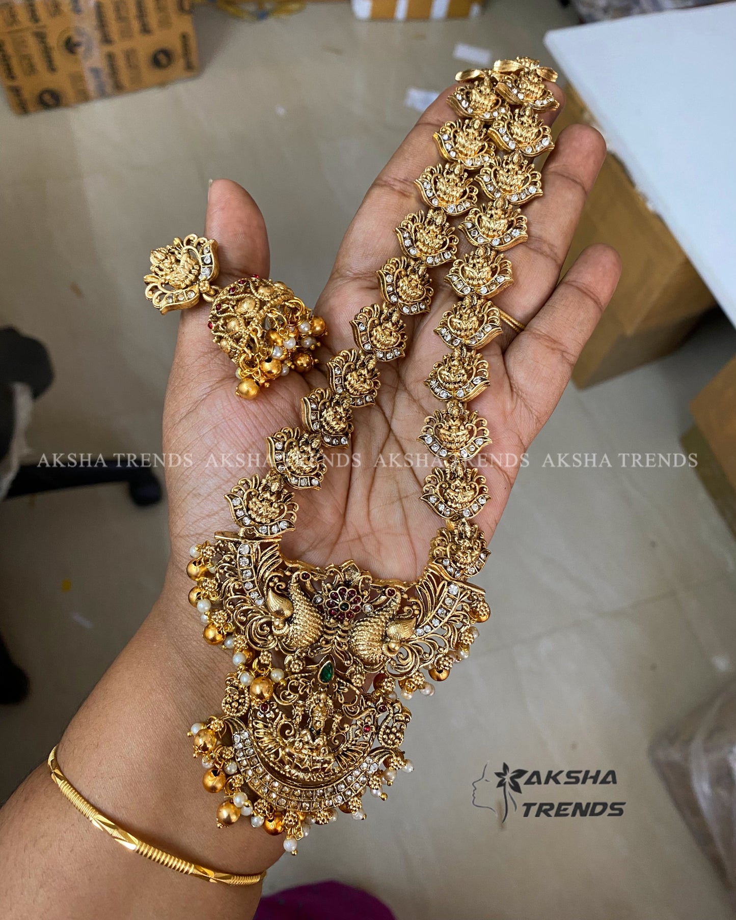 Nagas Temple Haram -Gold bead Aksha Trends