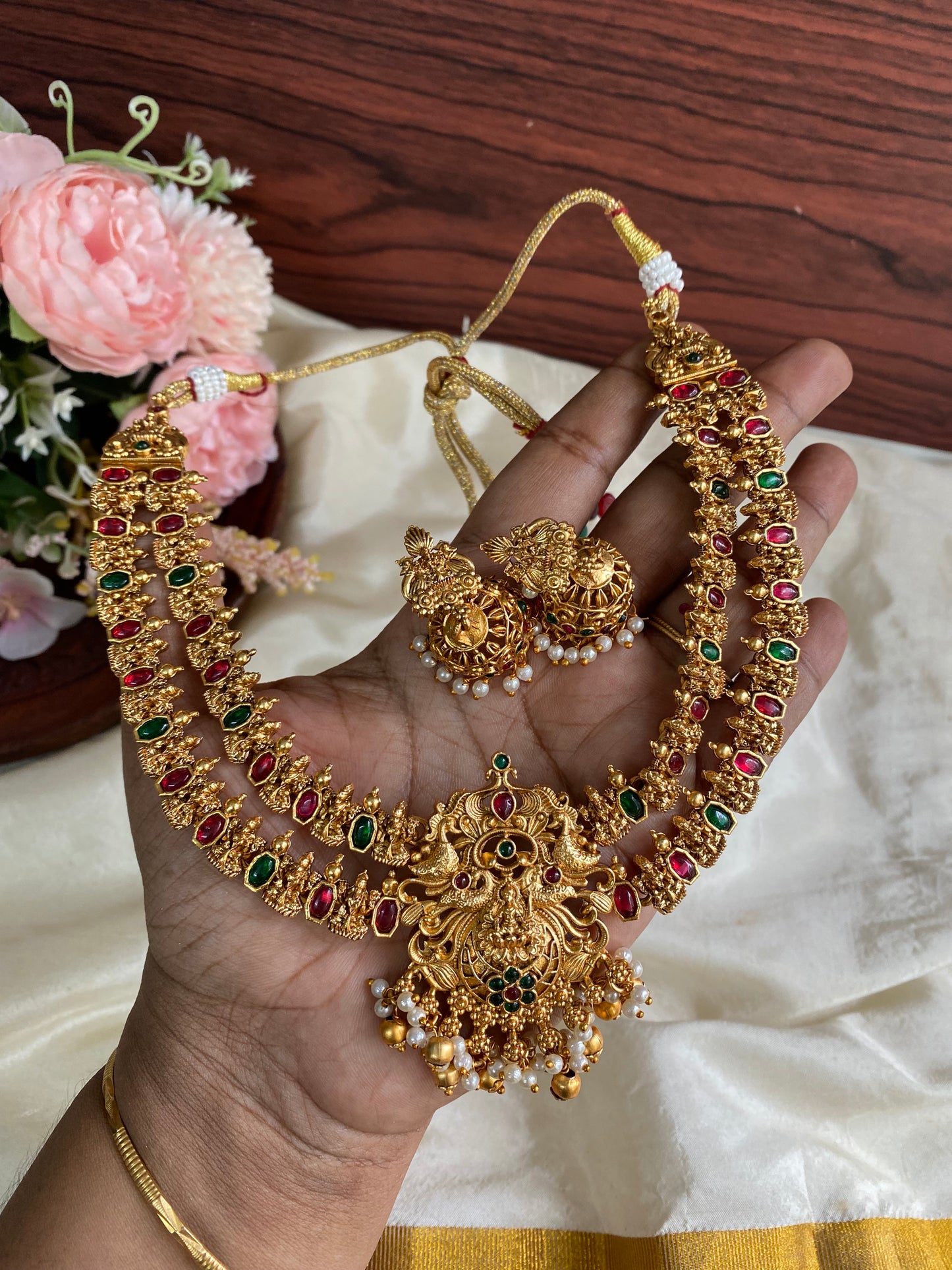 2 layer kemp stone necklace Aksha Trends