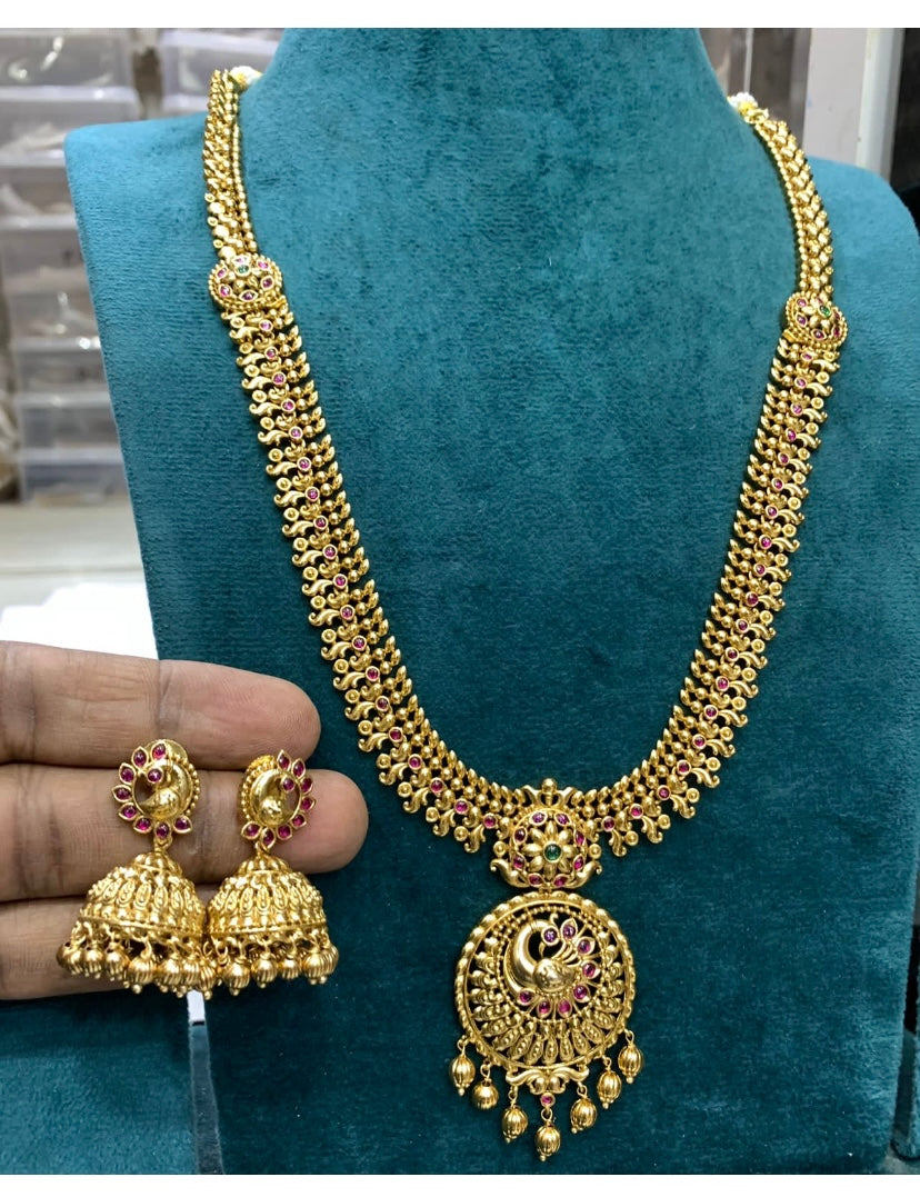 Janvi Golden peacock Haram Aksha Trends