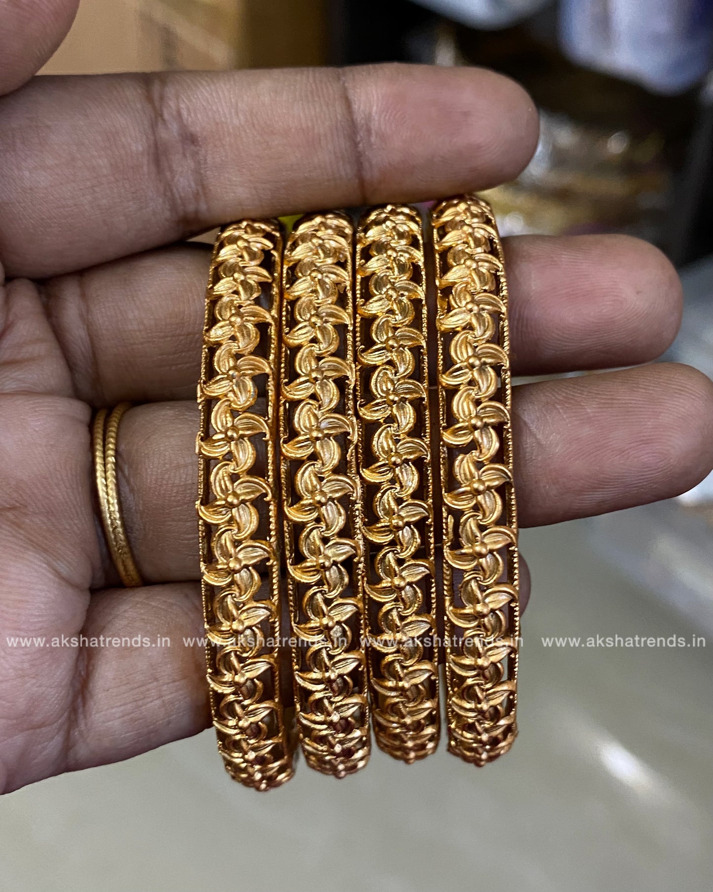 Floral Bangles (4pc) Aksha Trends
