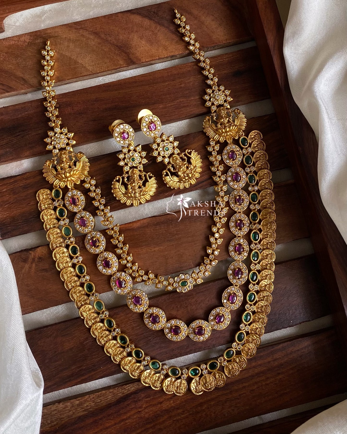 3 layer kemp bridal necklace Aksha Trends