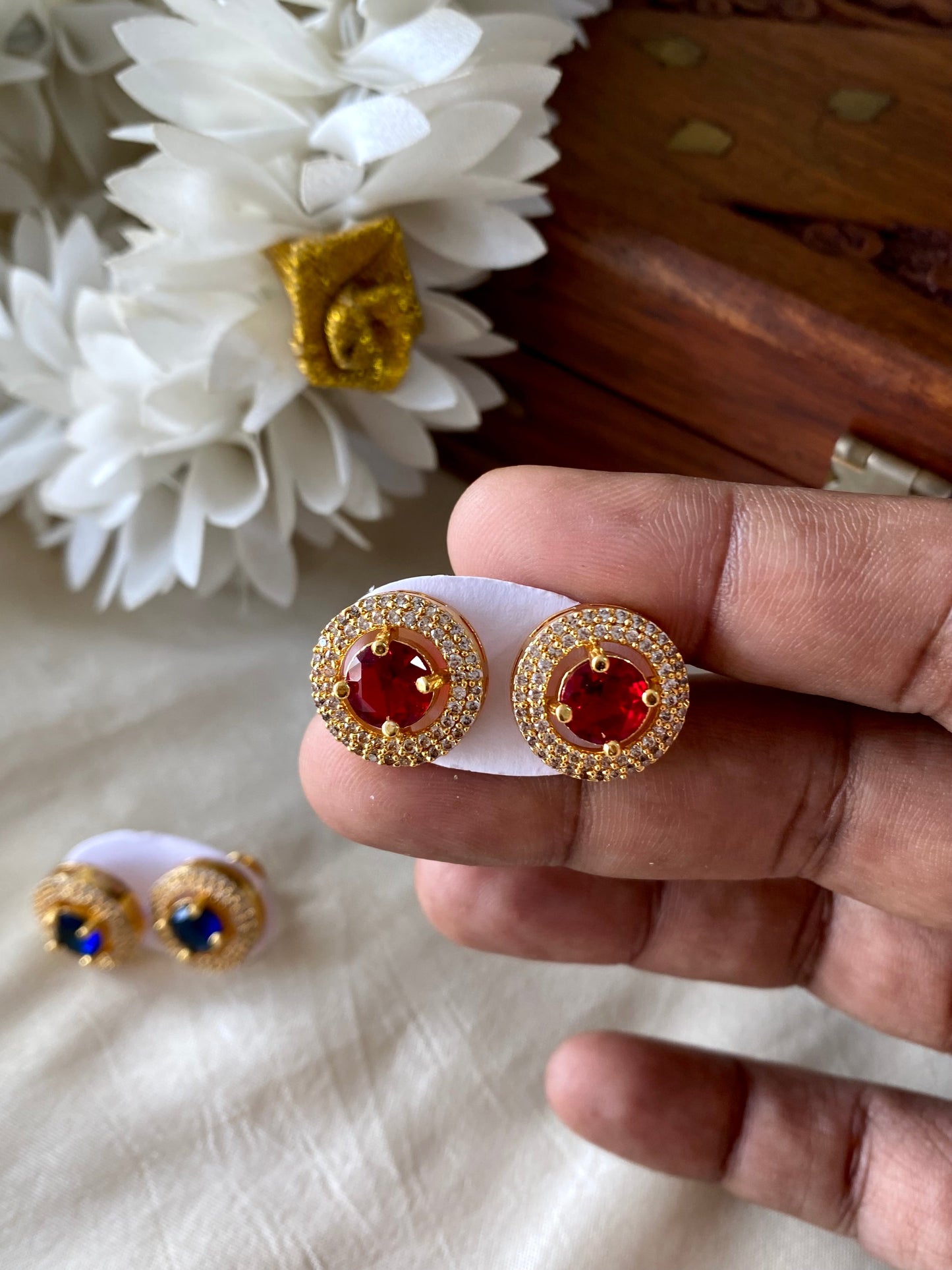 Premium stud AD Aksha Trends