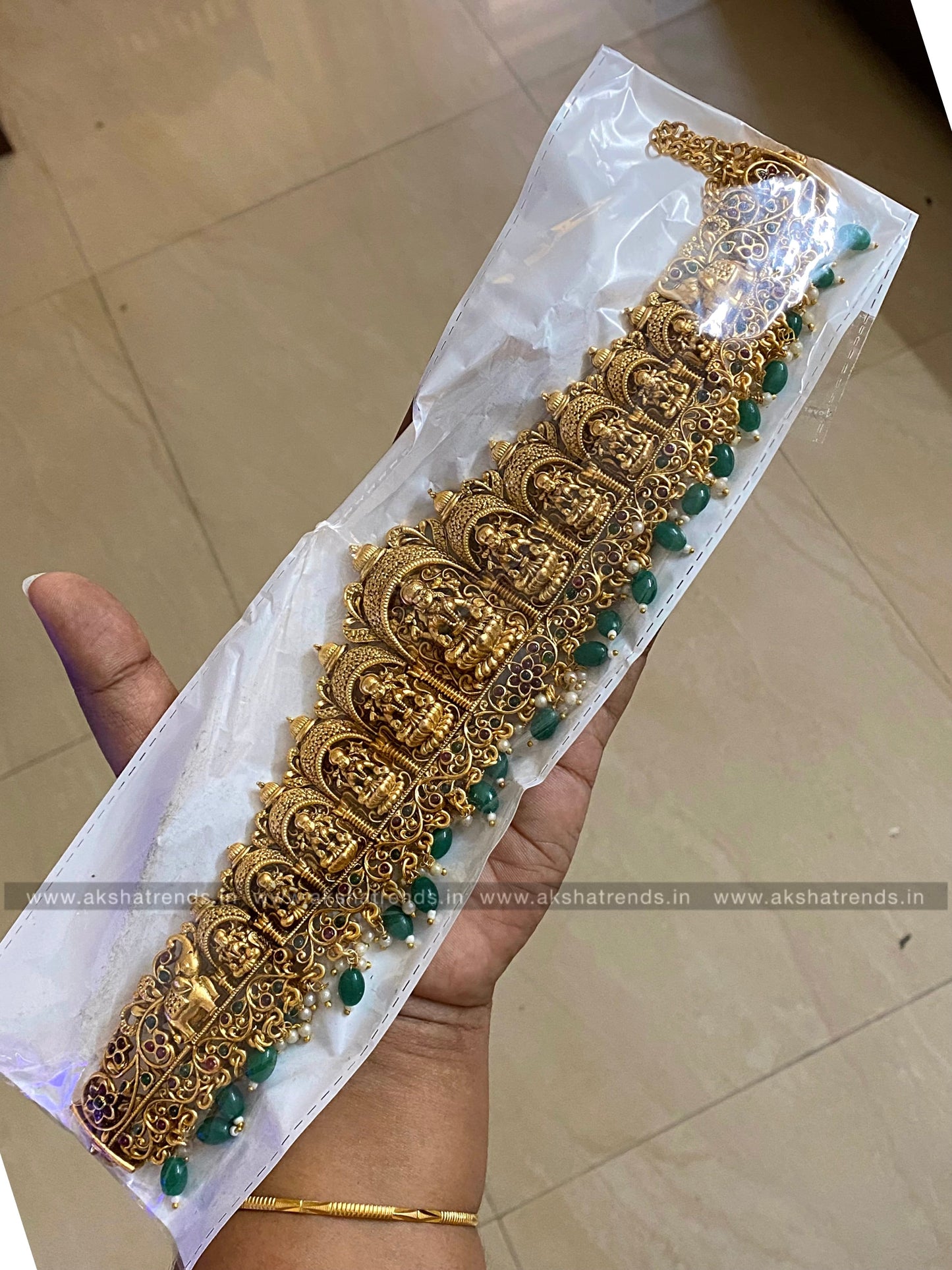 Nagas bridal Hipchain -Green Aksha Trends