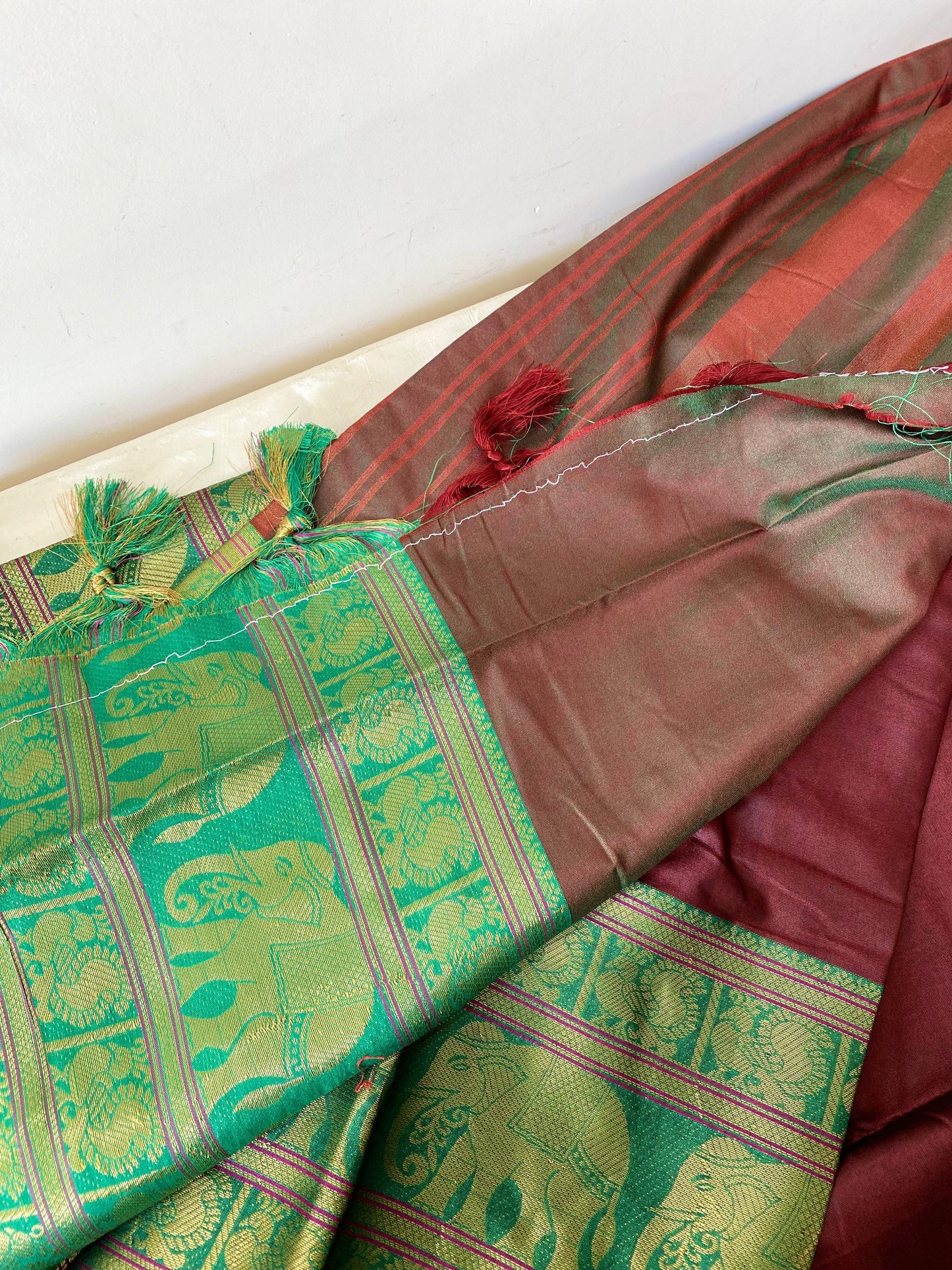 Narayani Pattu Saree Aksha Trends