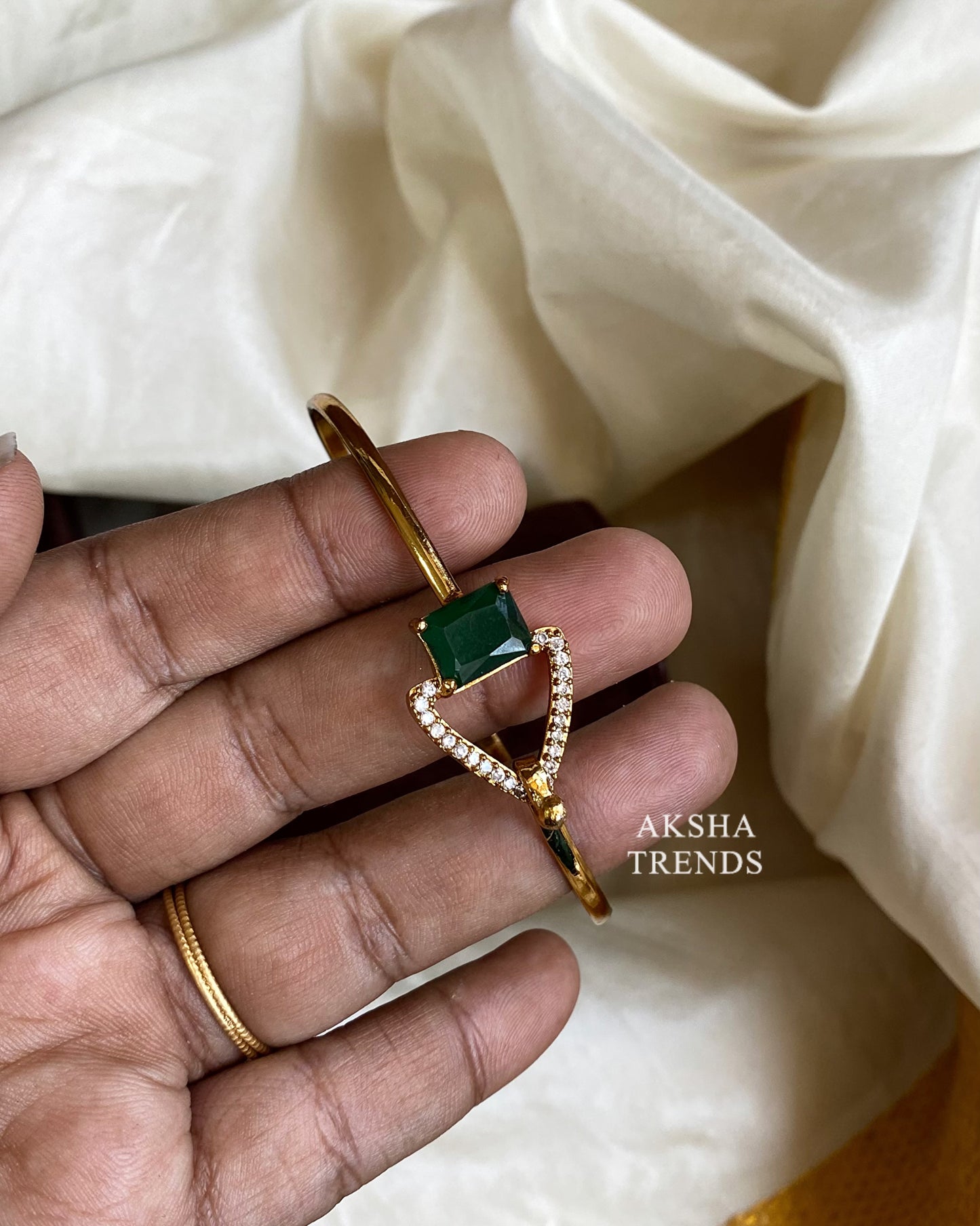 Premium Stone bracelet kadas Aksha Trends