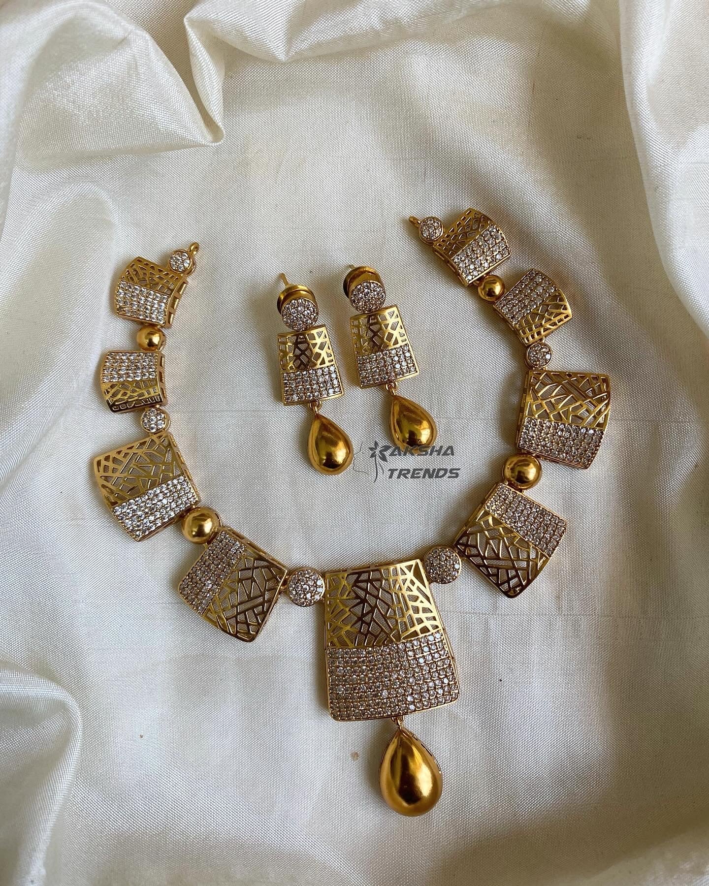 Trendy golden block necklace Aksha Trends