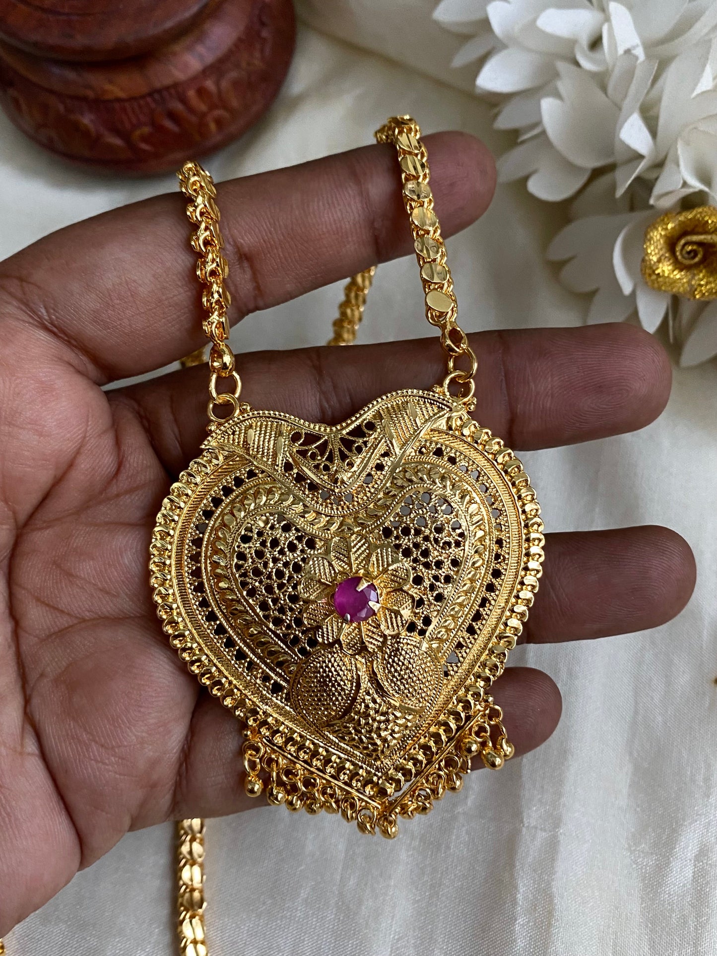 Heart Dollar chain Aksha Trends