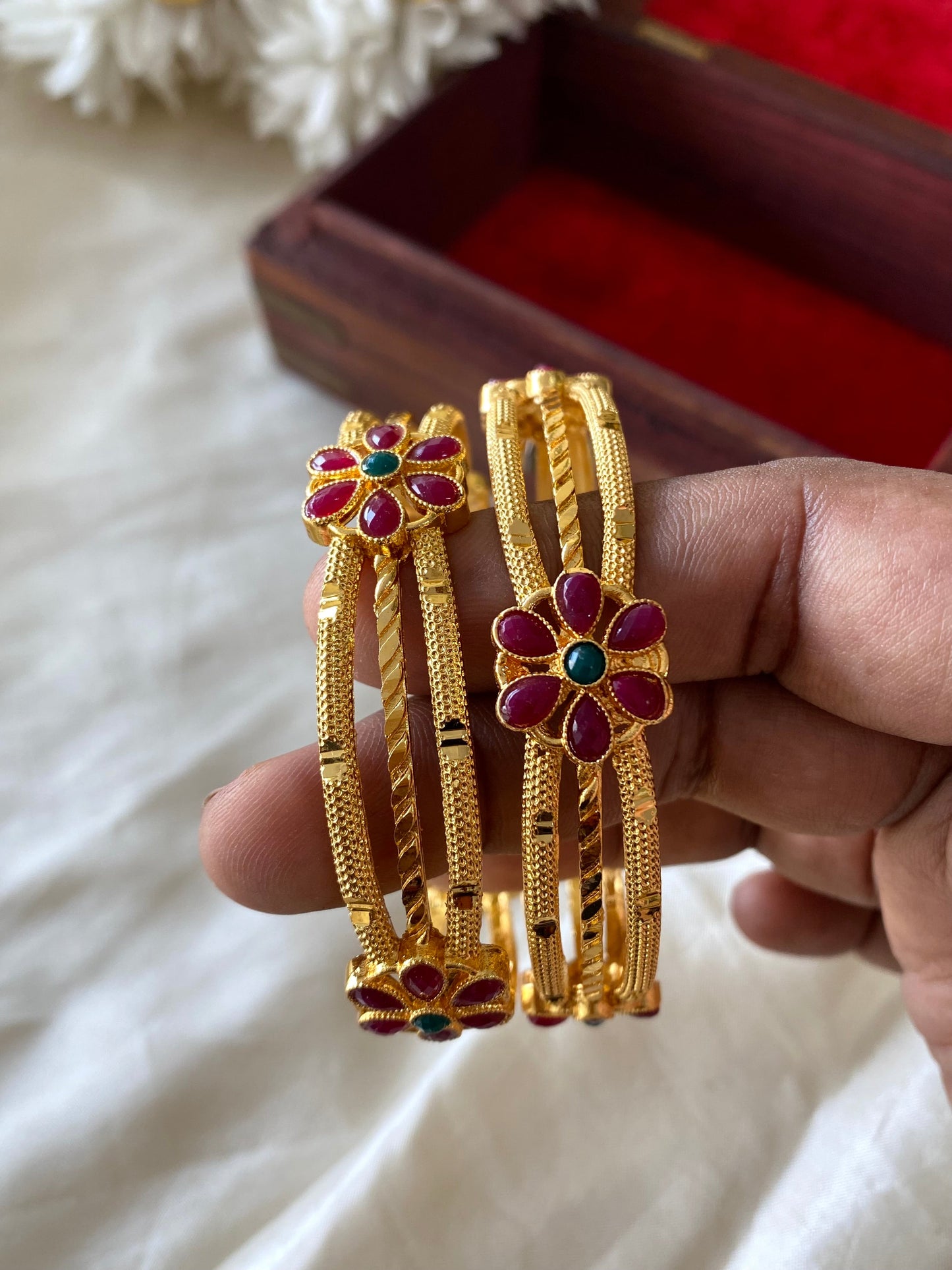 Floral bangles (2pc) Aksha Trends