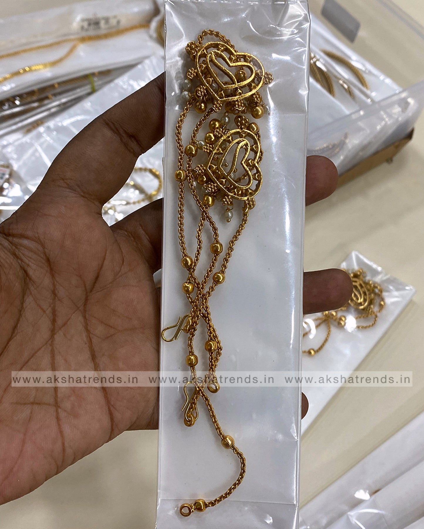 Antique Heart Anklet / kolusu Aksha Trends