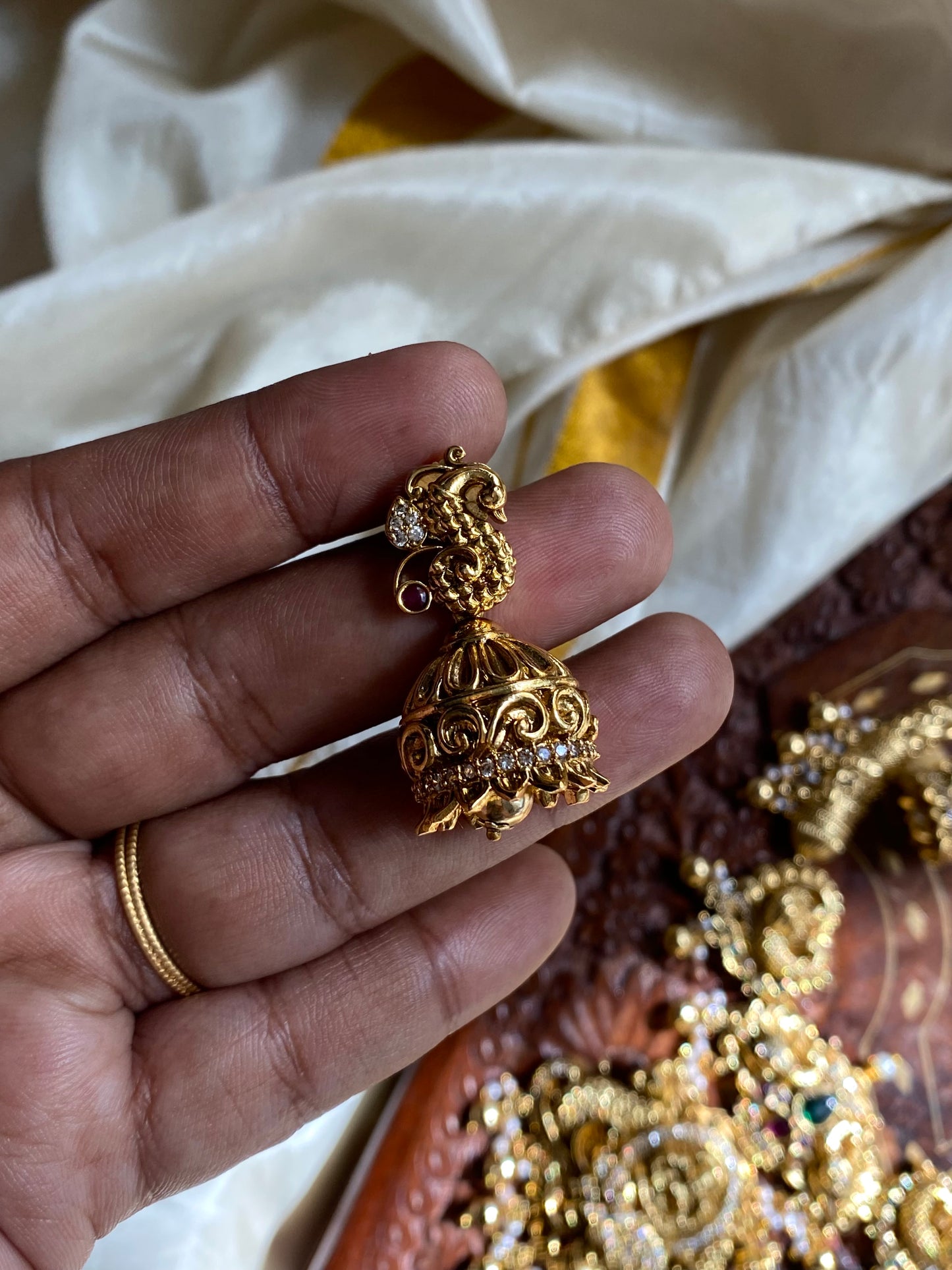 Golden Bridal Necklace Aksha Trends