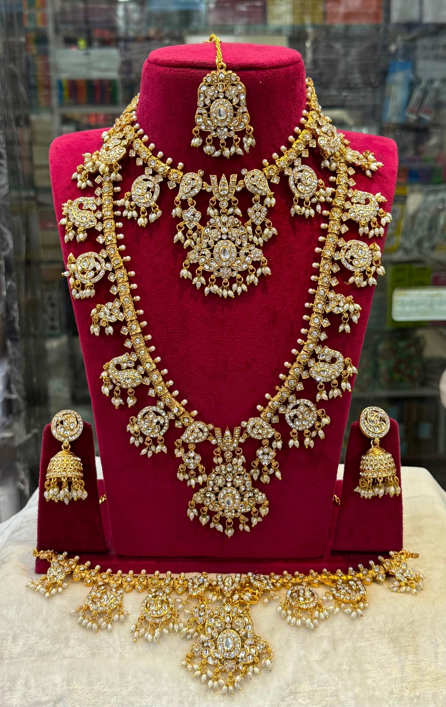 Srinivasa diamond bridal combo Aksha Trends