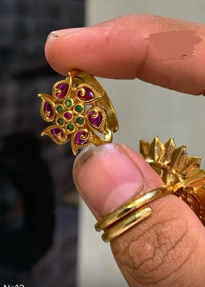 Florl kemp Rings Aksha Trends