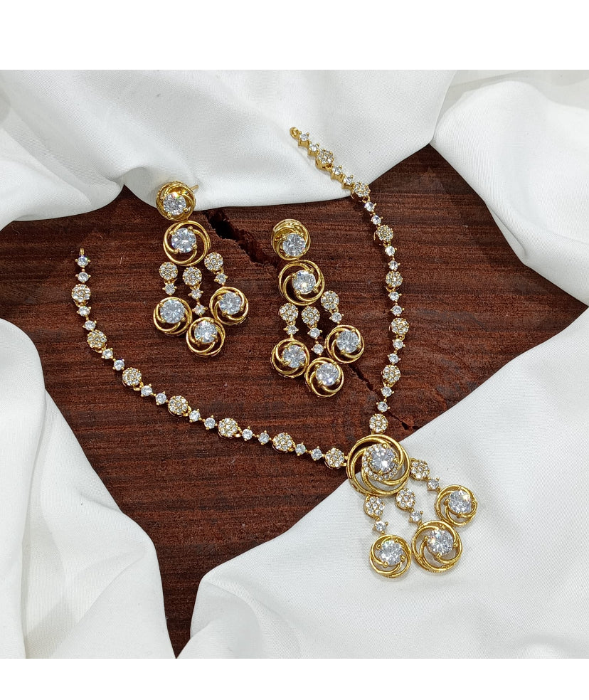 Floral diamond necklace Aksha Trends