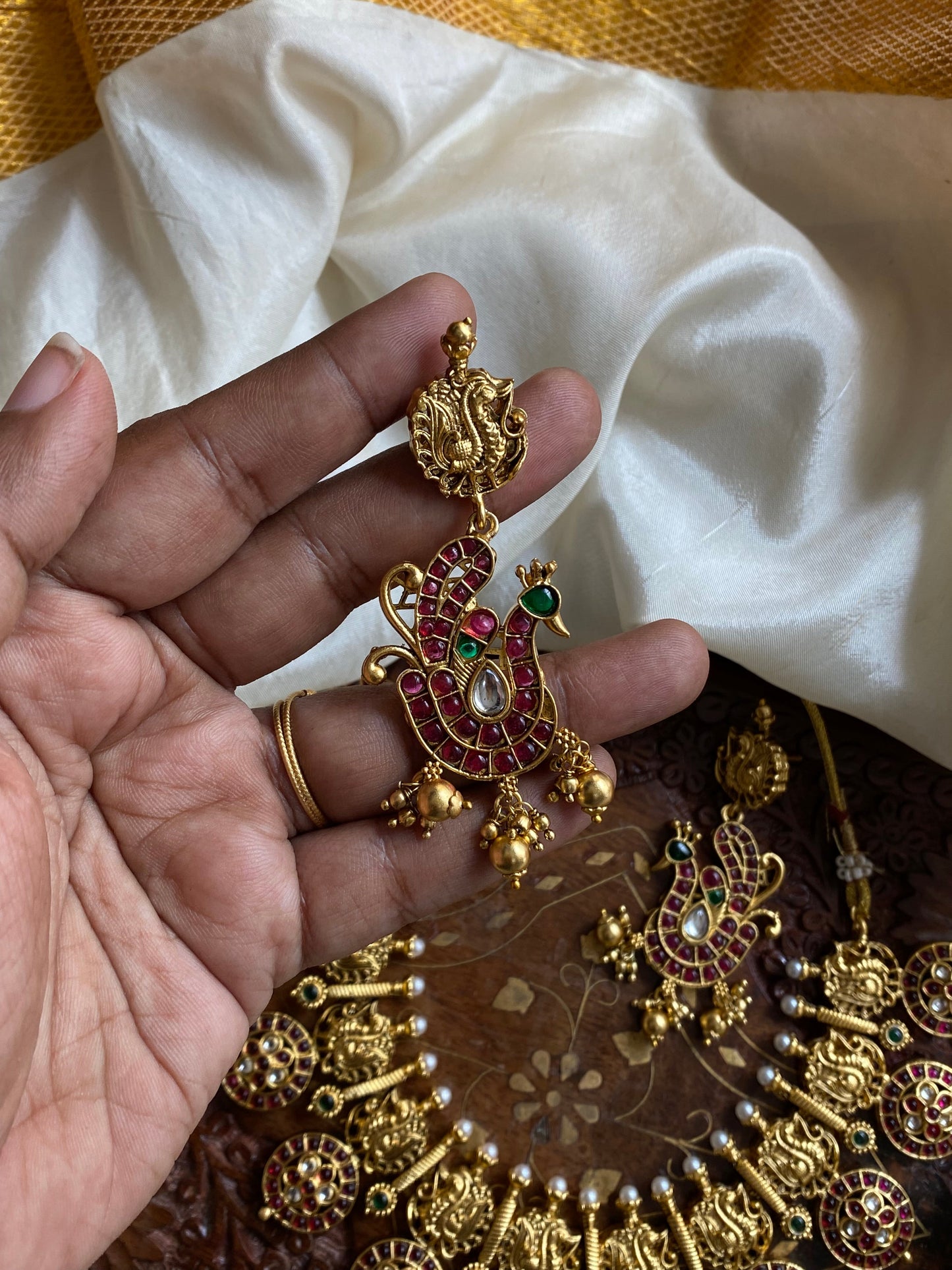 Nagasi Bridal kemp jadau necklace Aksha Trends