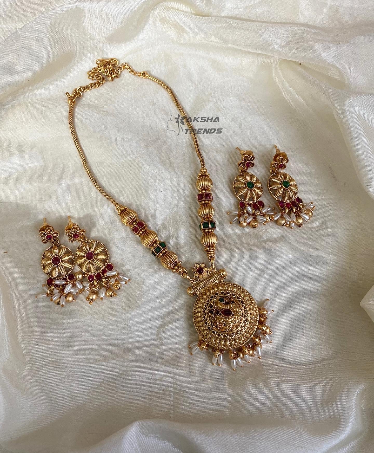 Floral Peacock Reversible necklace Aksha Trends