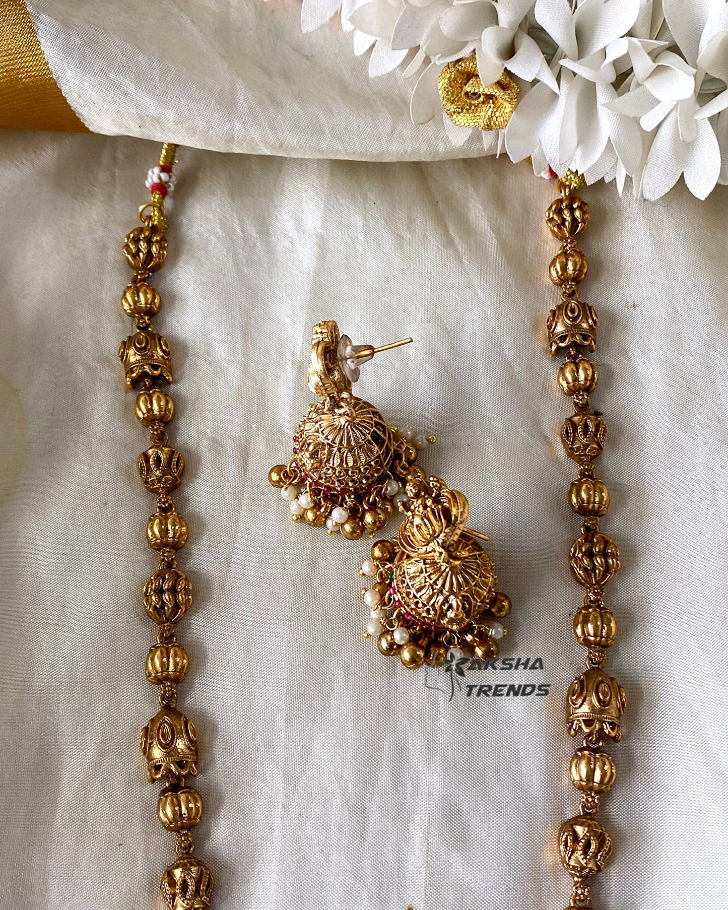 Antique Temple Haram Aksha Trends