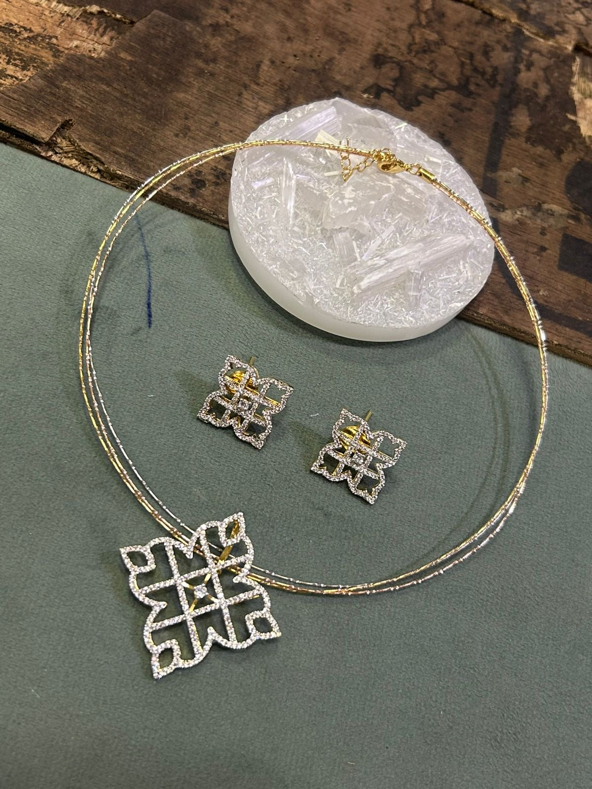 Kolam diamond necklace Aksha Trends
