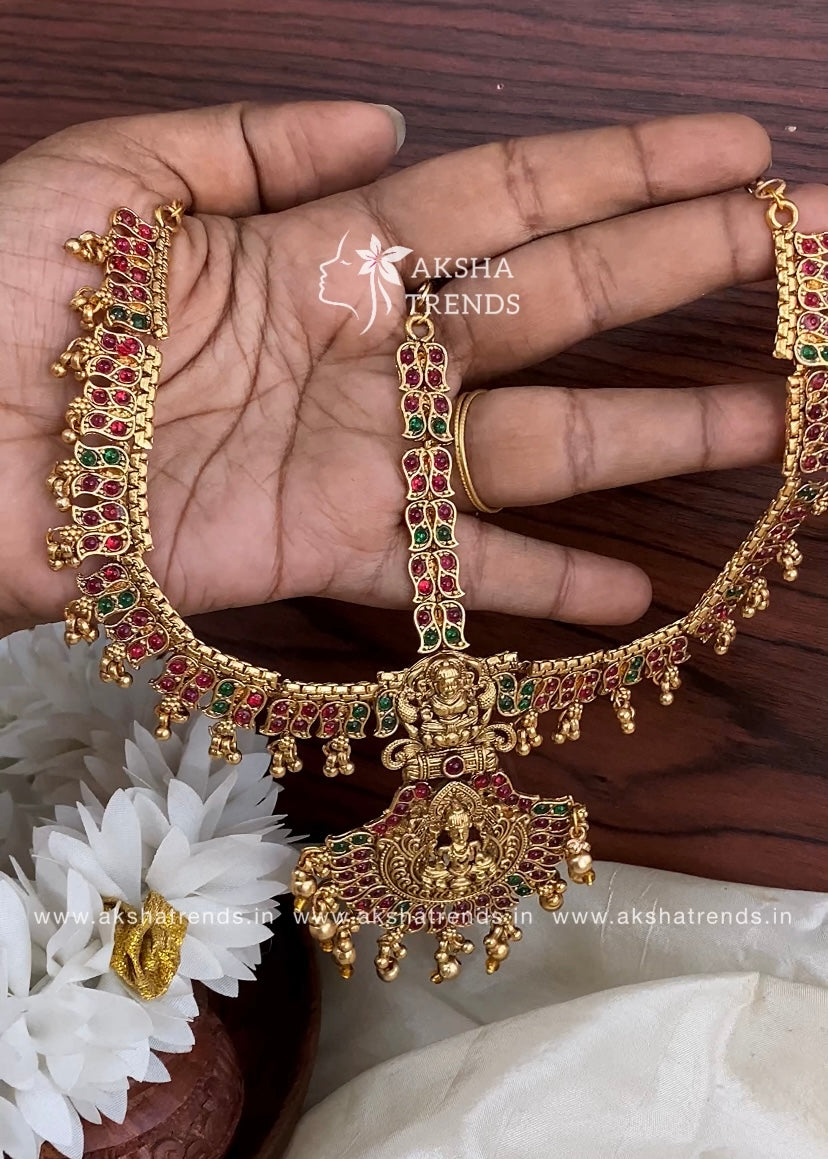 Antique bridal tikka Aksha Trends