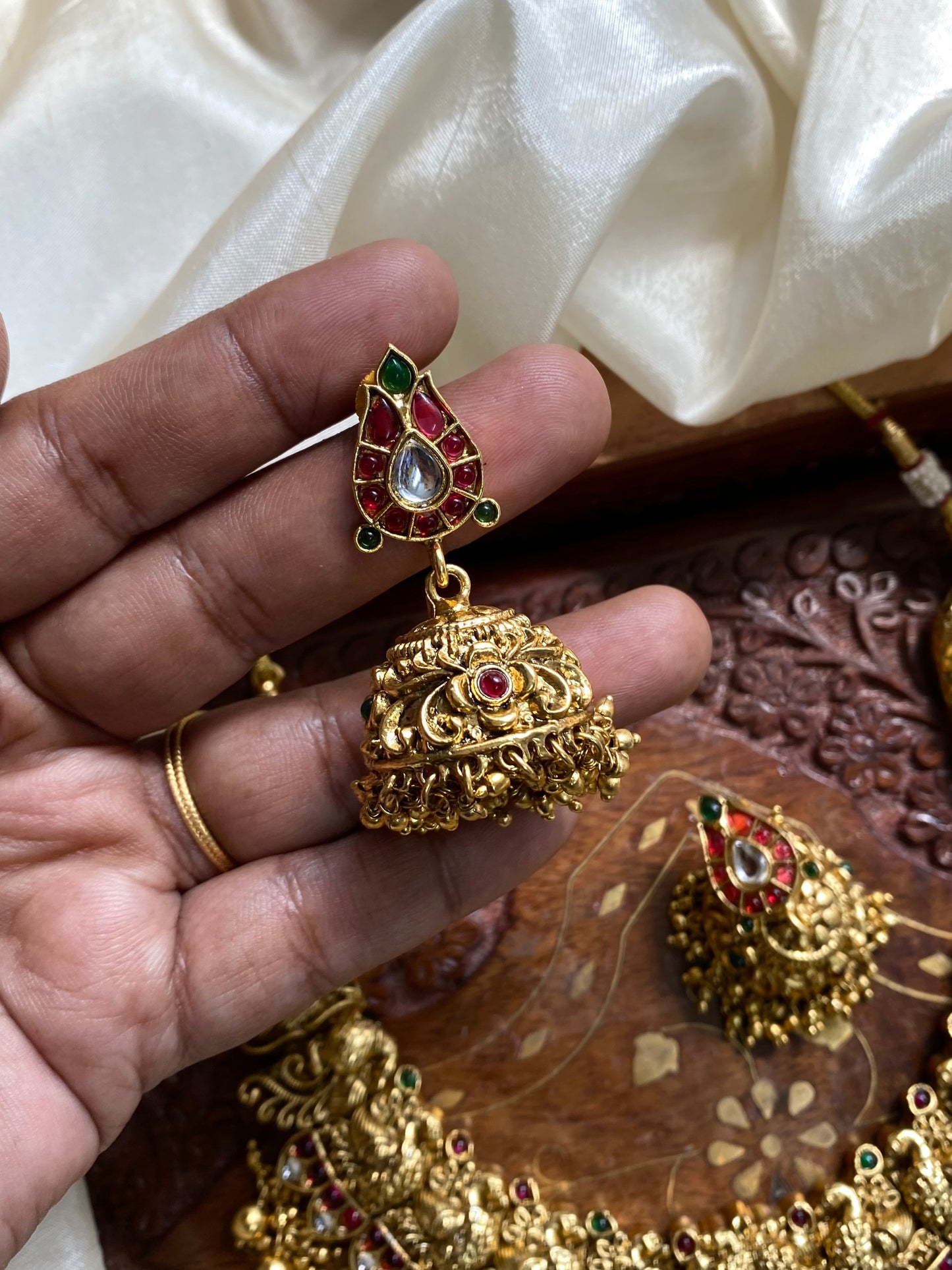 Mayuri Heavy bridal Necklace -Gold Aksha Trends