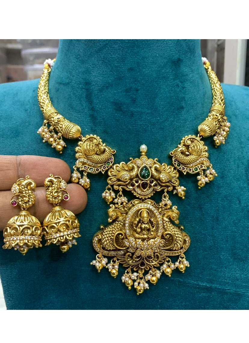Golden Bridal Necklace Aksha Trends