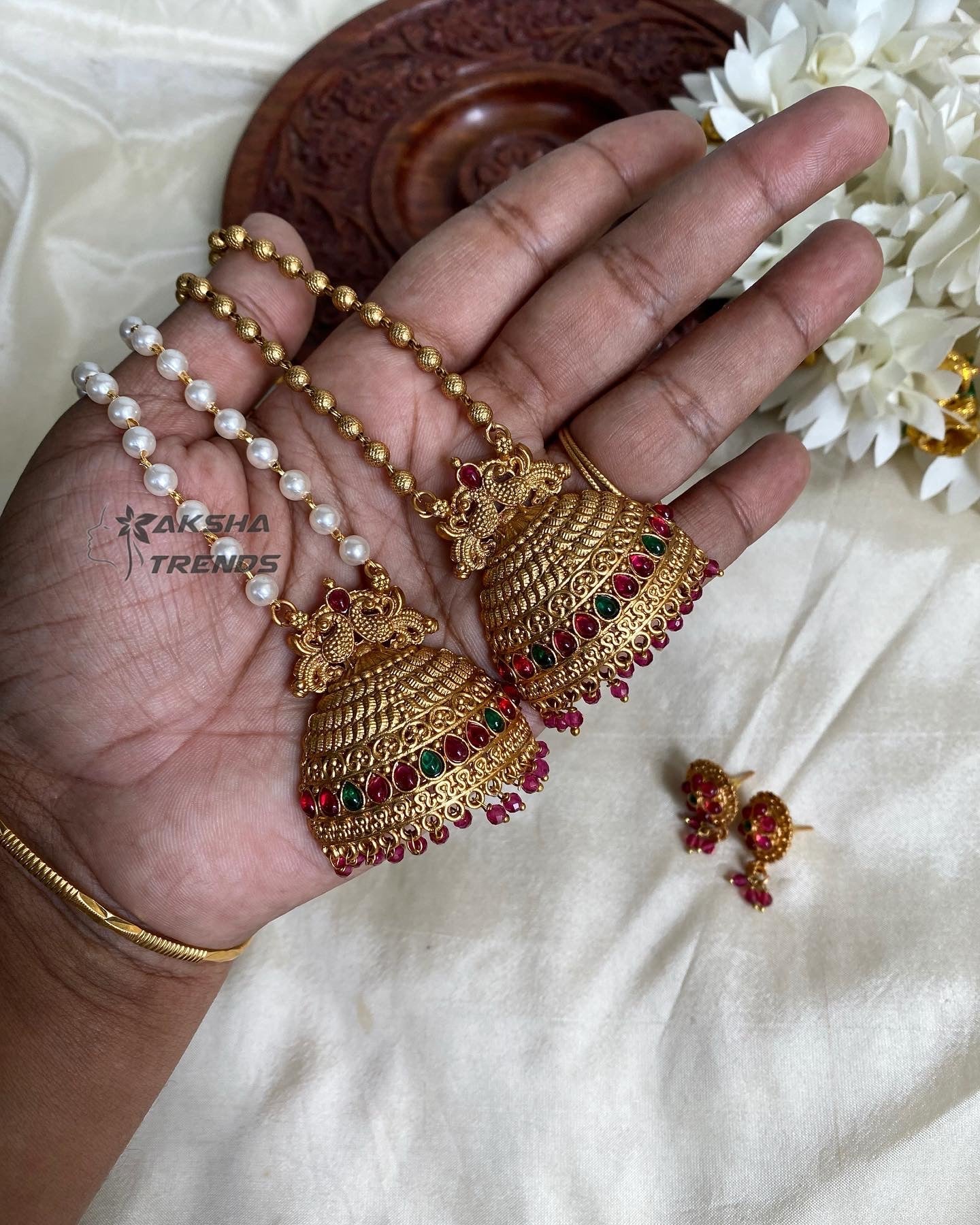 Jhumka chain set Aksha Trends
