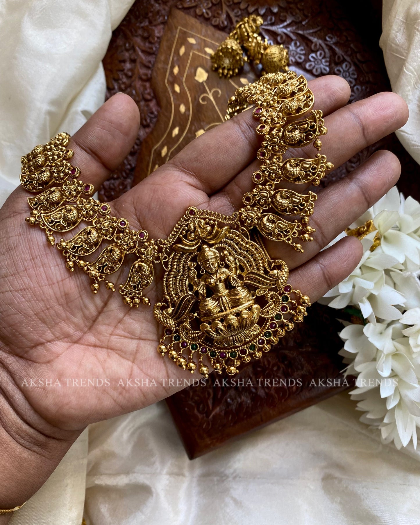 Golden Manga bridal Necklace Aksha Trends