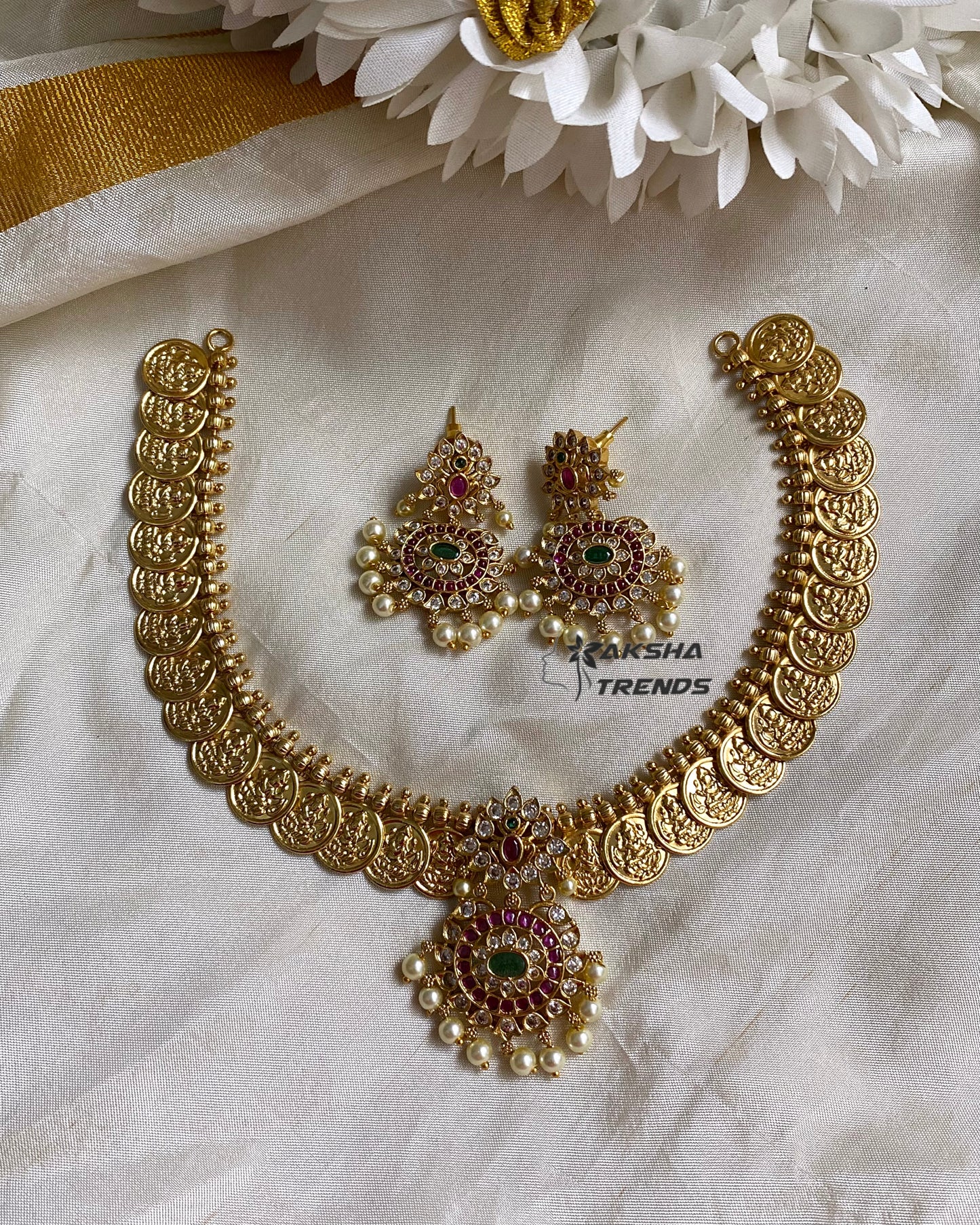 Lakshmi kasumalai -Kemp Attigai Aksha Trends