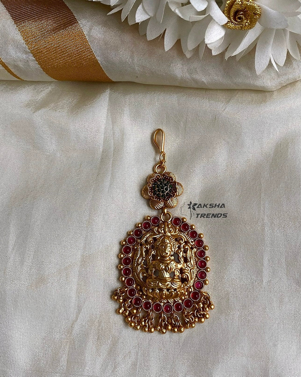 Bridal Lakshmi Nethichudi tikka Aksha Trends