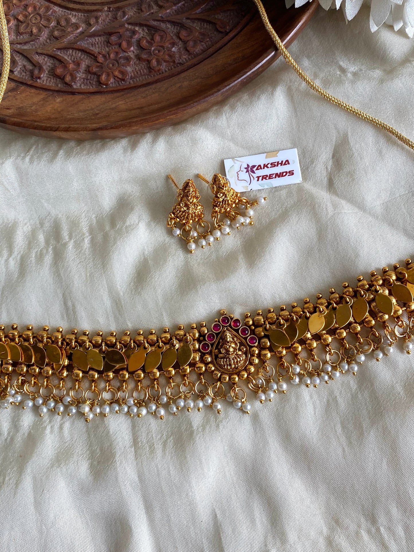 Lakshmi Elakkathali choker Aksha Trends