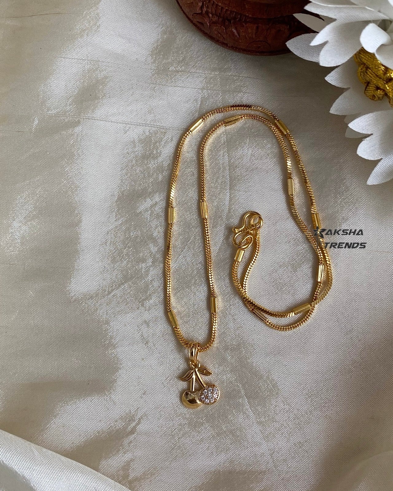 1gm Gold Pendant chain