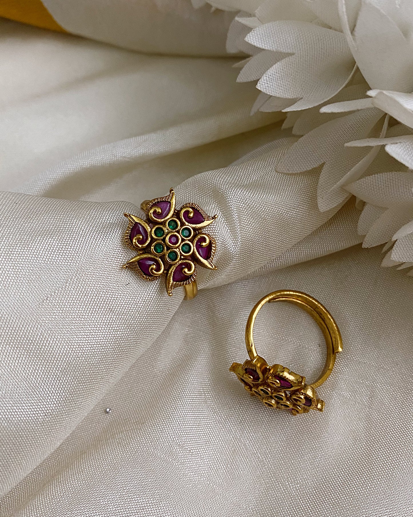 Florl kemp Rings Aksha Trends