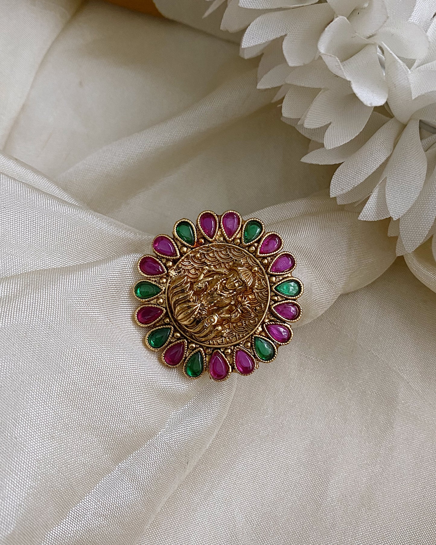 Golden lakshmi kemp finger rings Aksha Trends