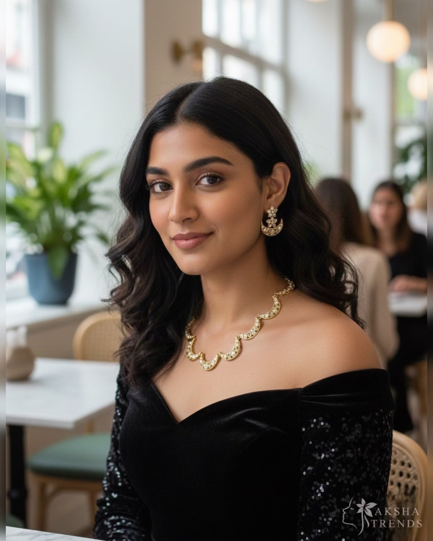 Halfmoon diamond choker Aksha Trends