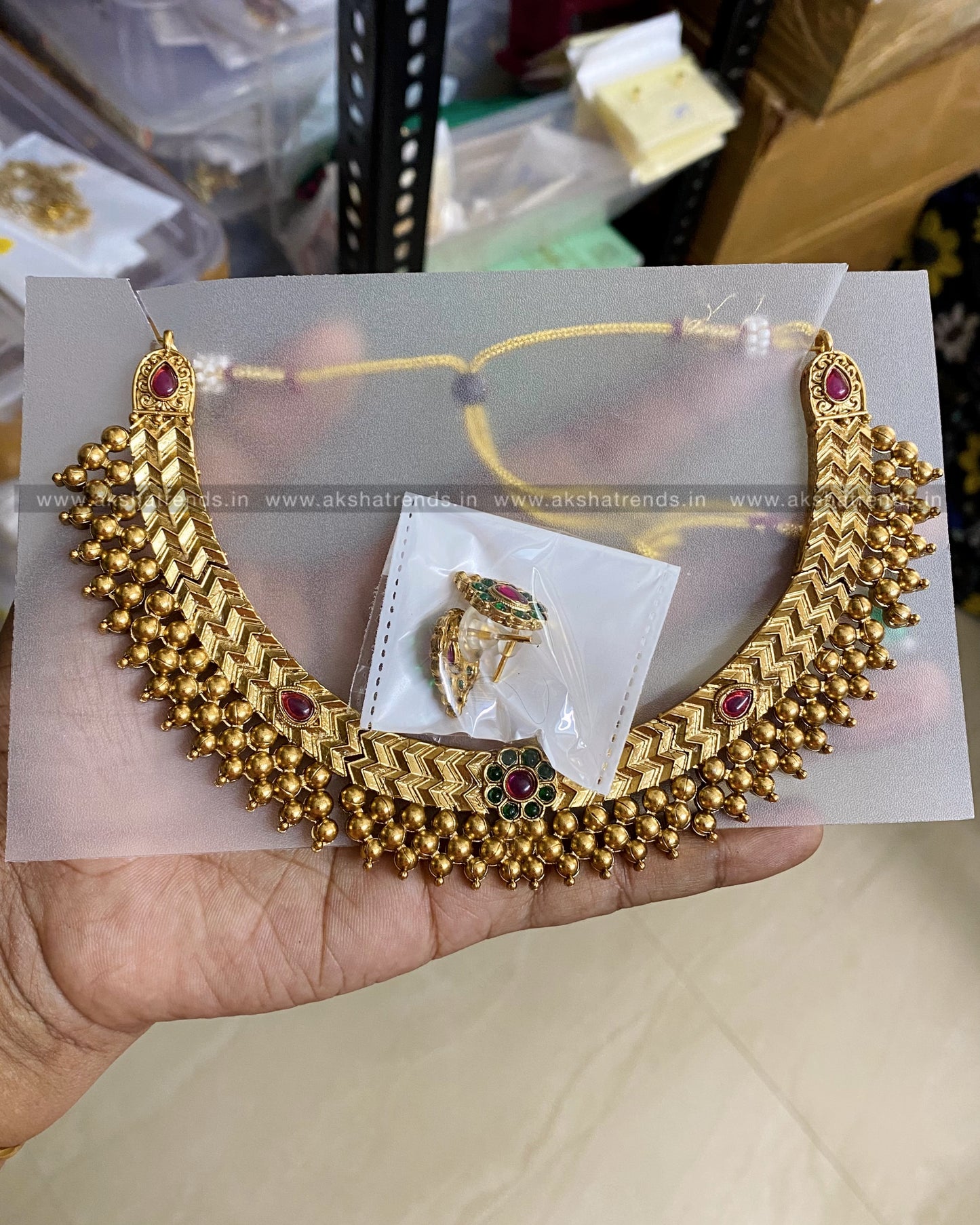 Bridal gold Necklace Aksha Trends