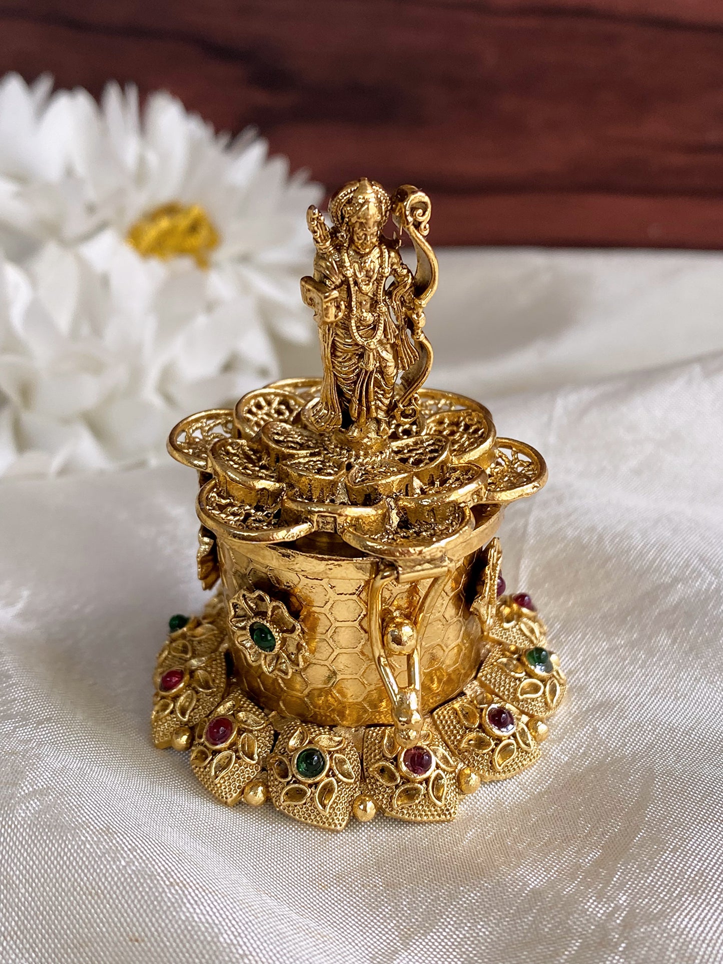 Kumkum box -Ramar Aksha Trends