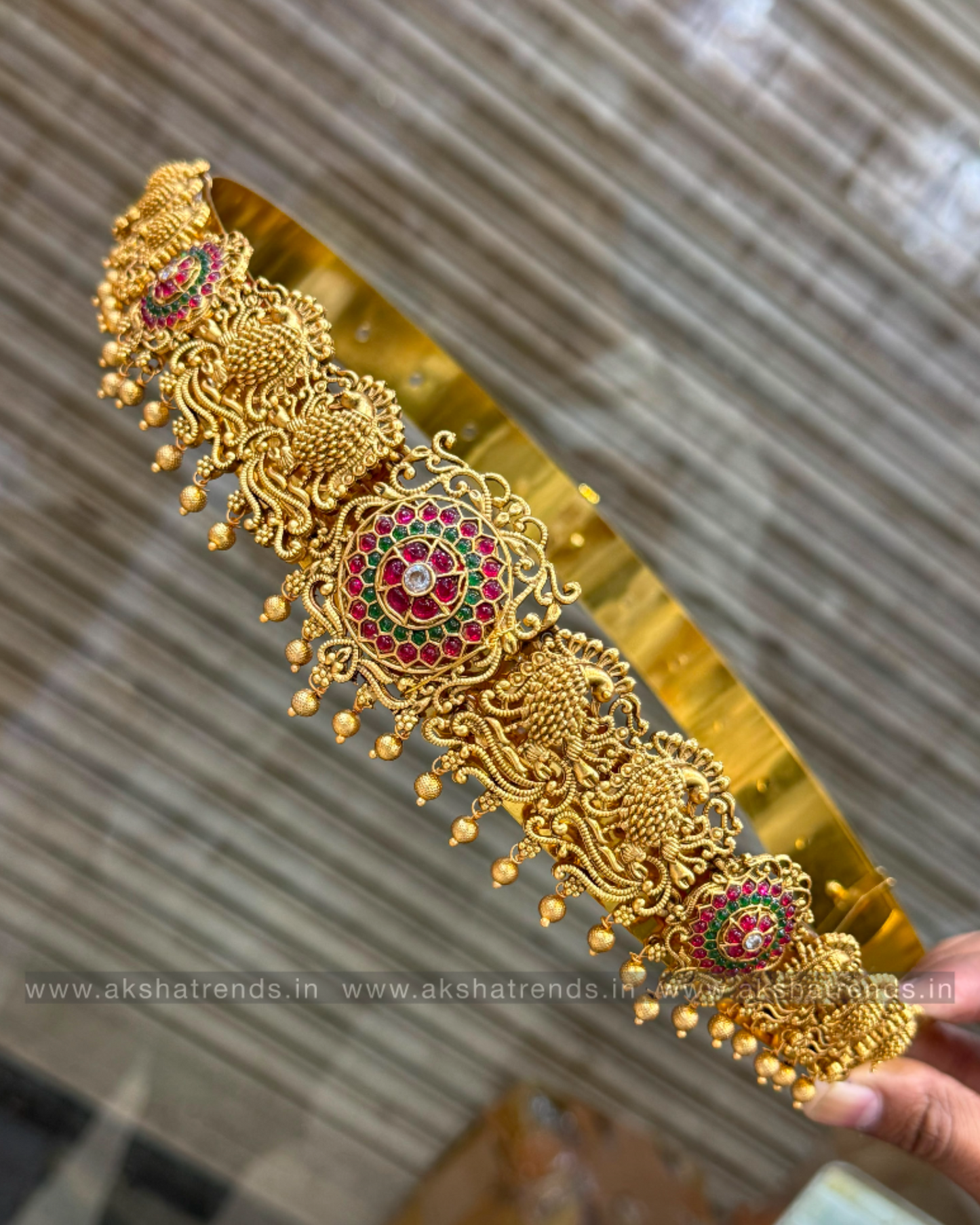Antique bridal hipbelt -Gold Aksha Trends