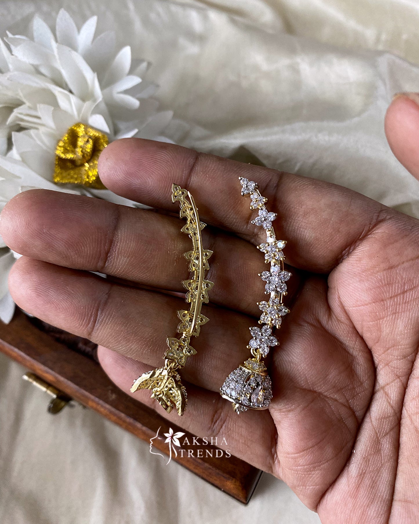 Premium diamond Earcuff Aksha Trends