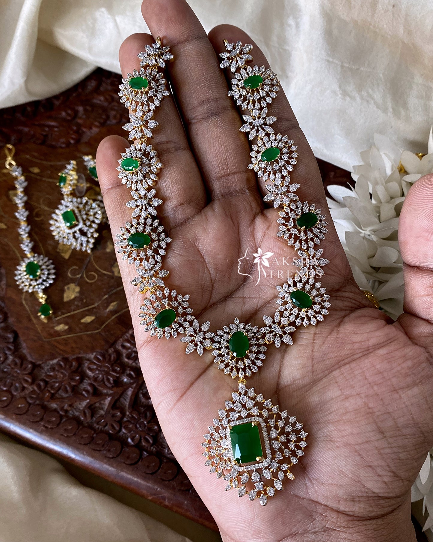 Trivia bridal diamond -Green Aksha Trends