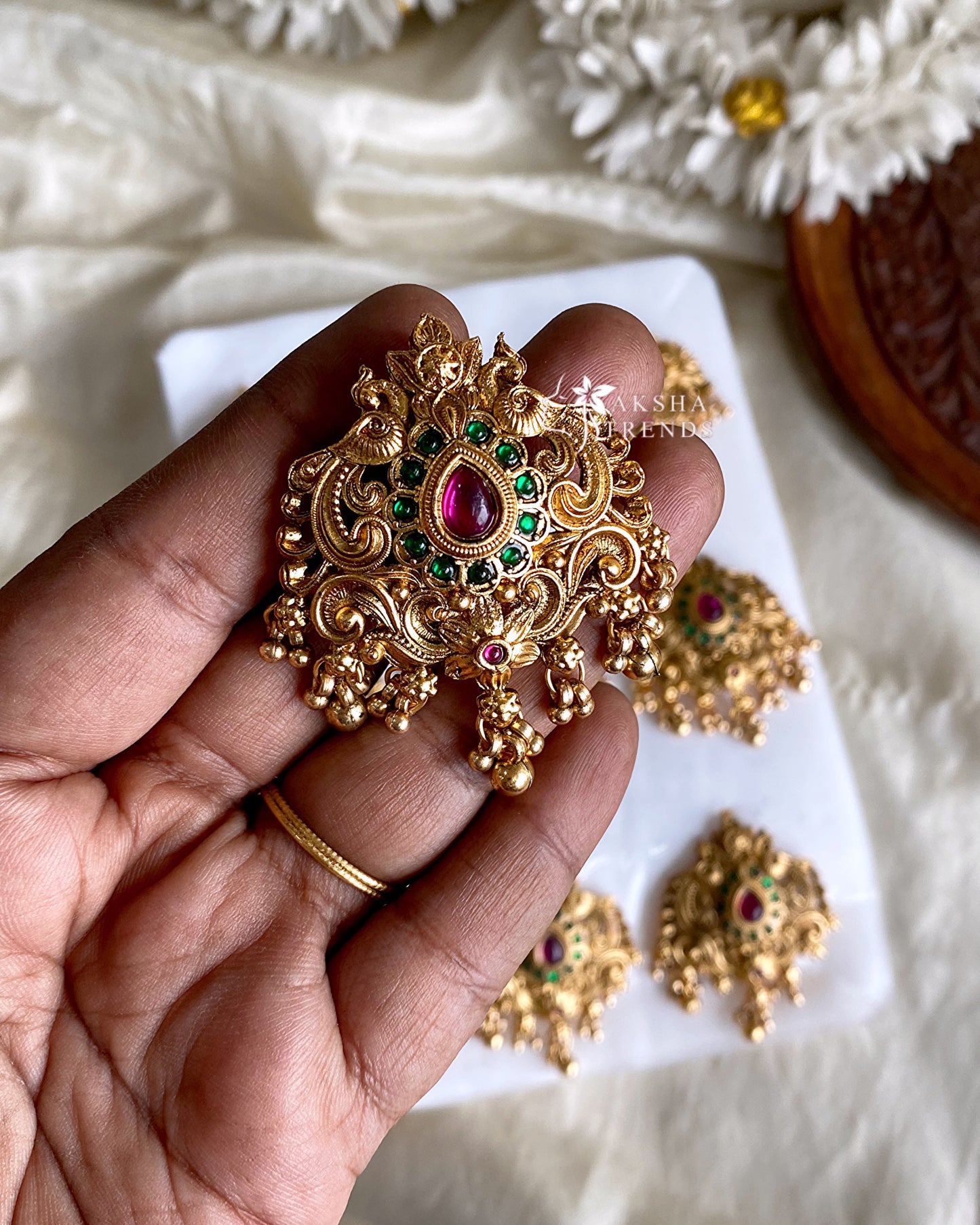Antique Jadai billa (9pc) Aksha Trends