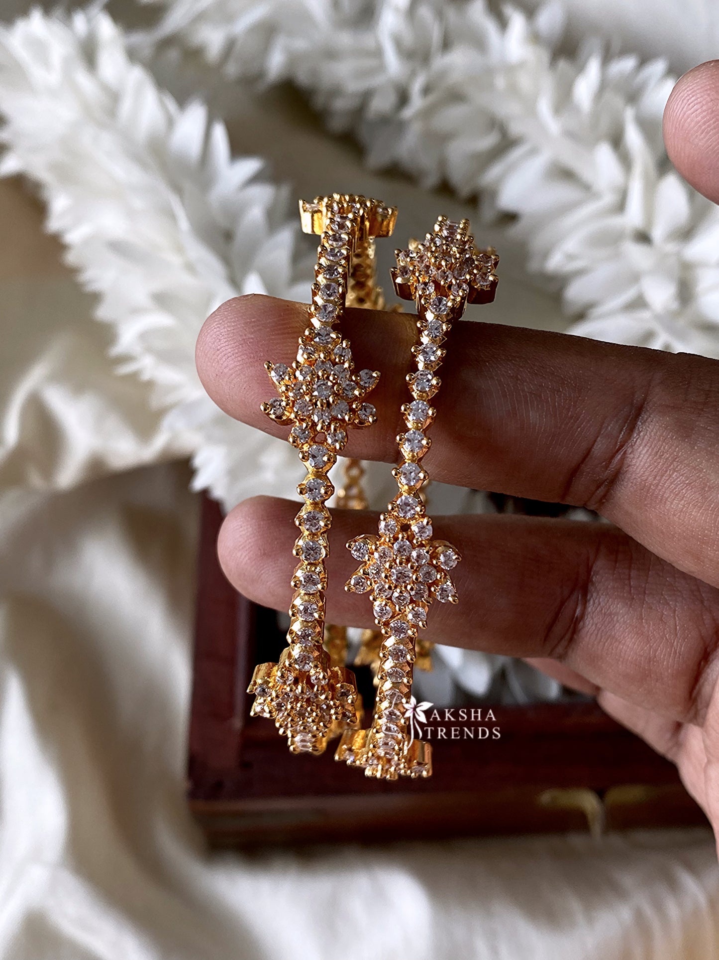 Diamond bangles (2pc) Aksha Trends