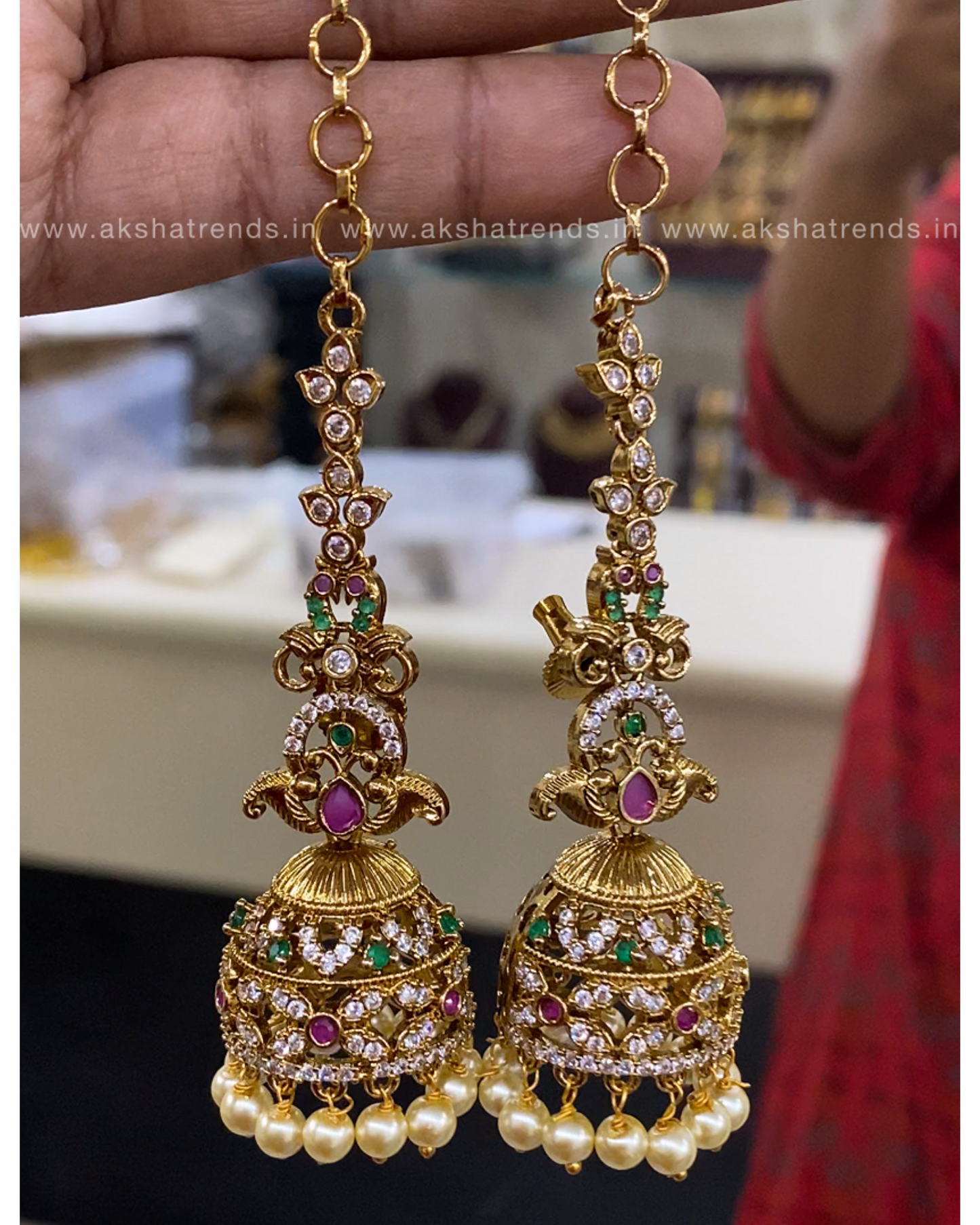 Premium diamond Jhumka with Earchain Aksha Trends