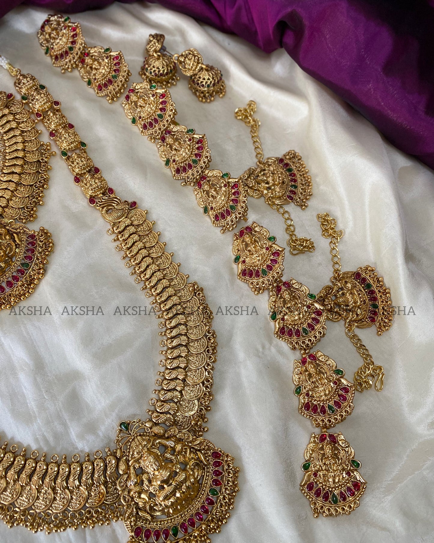 Premium Temple design bridals full set Aksha Trends