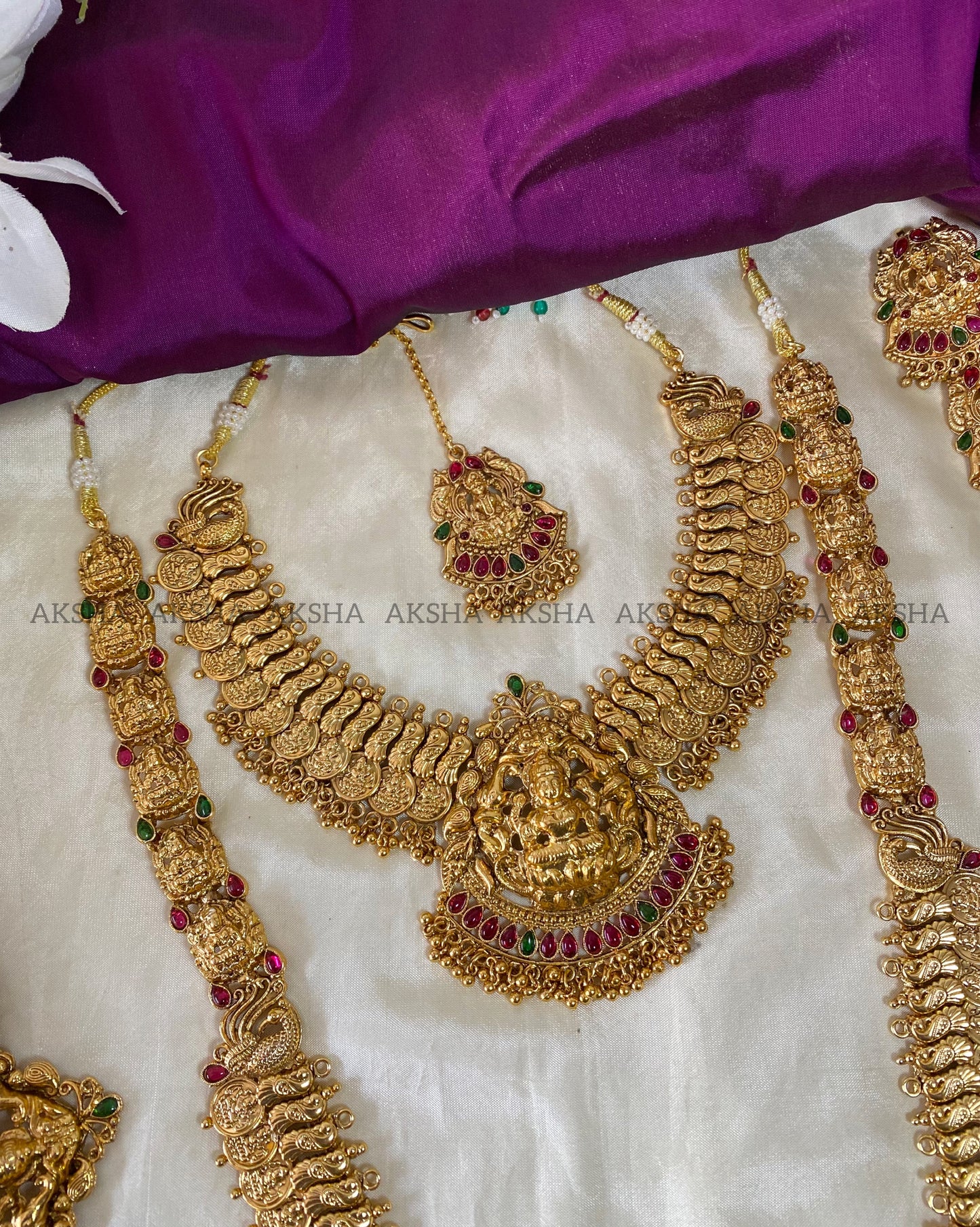 Premium Temple design bridals full set Aksha Trends